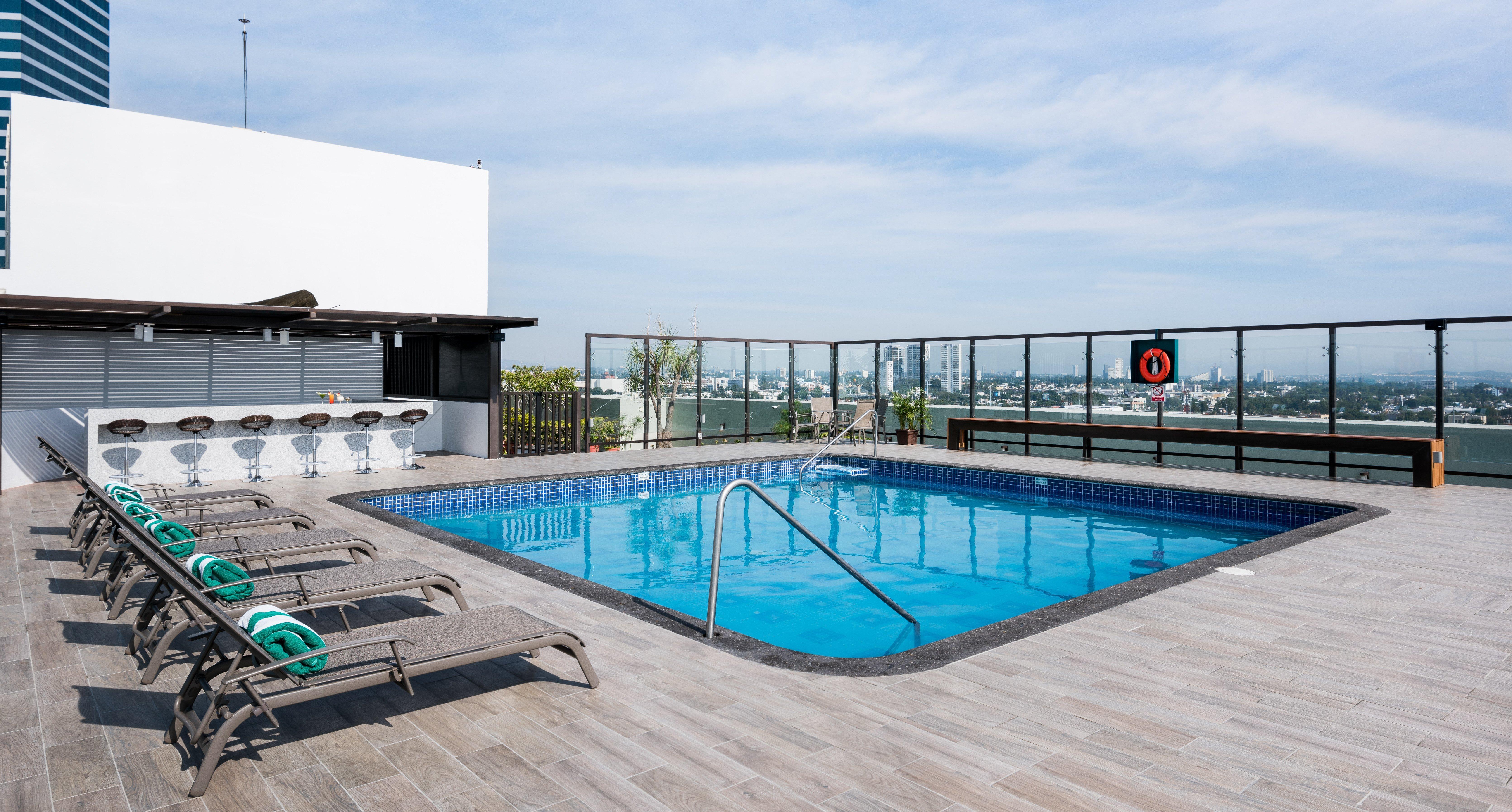 Holiday Inn Guadalajara Select By Ihg Eksteriør billede