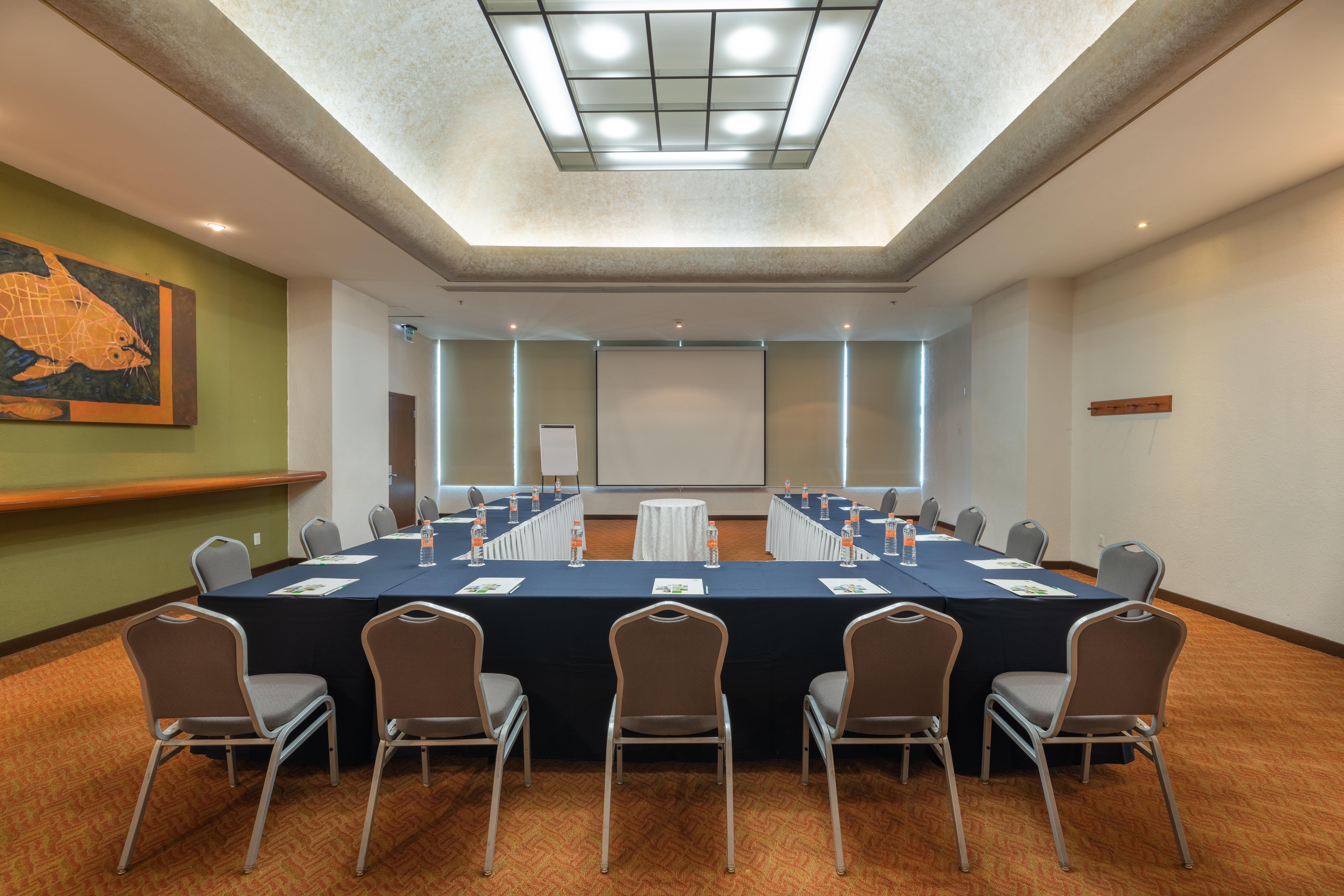 Holiday Inn Guadalajara Select By Ihg Eksteriør billede